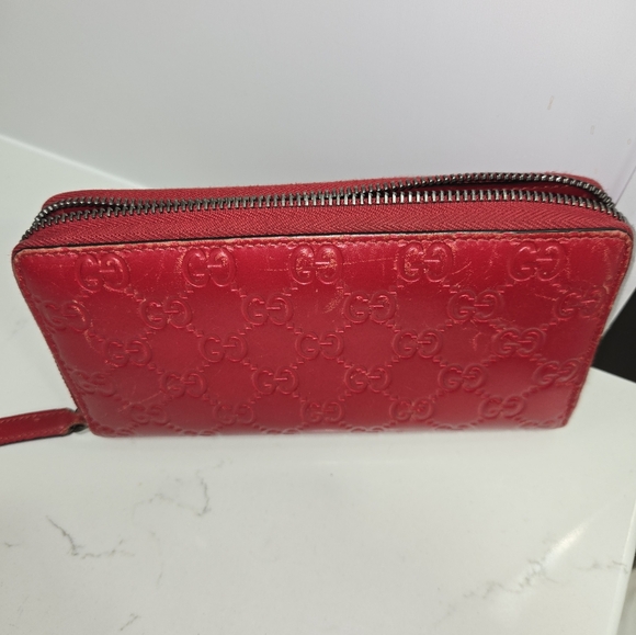 Gucci Guccissima Zip Around Wallet - Picture 11 of 16